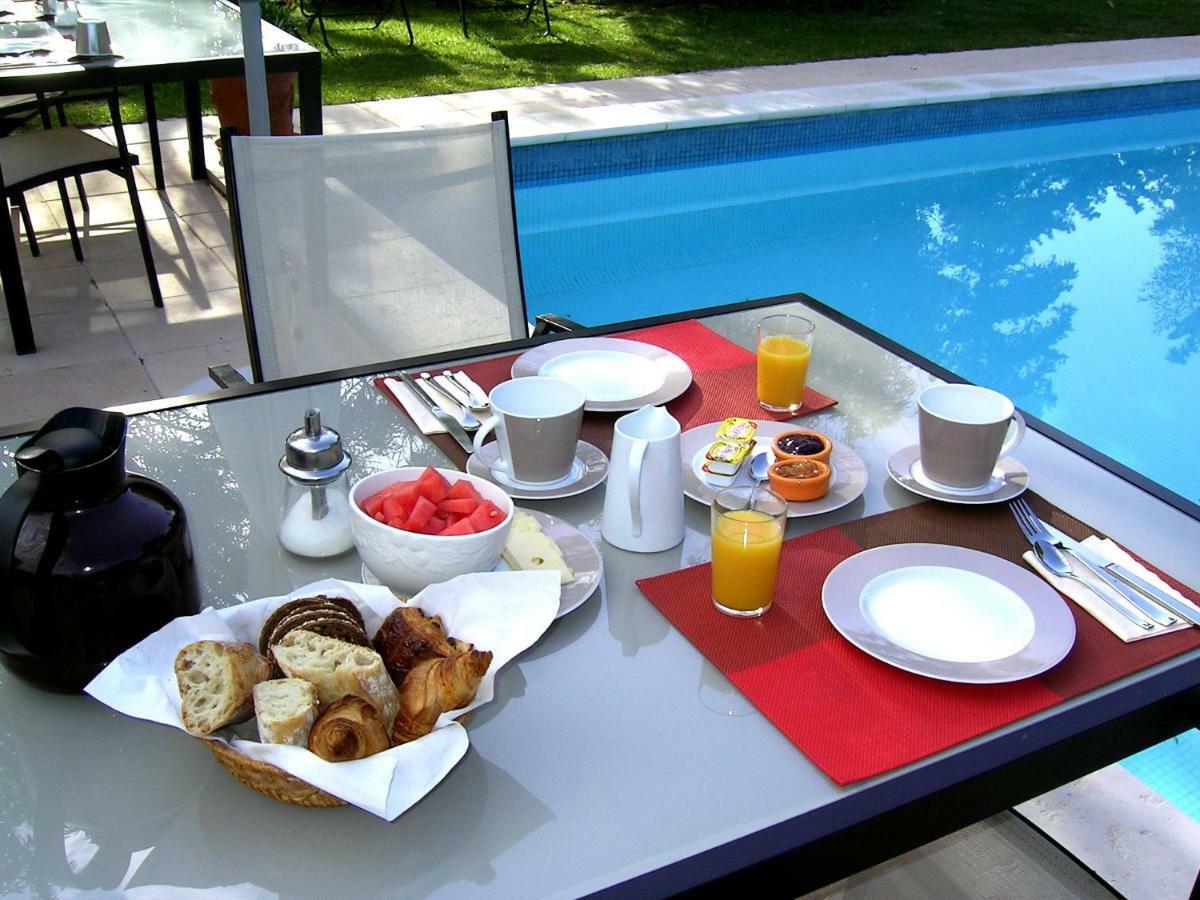 Mas La Provence Bed and Breakfast LʼIsle-sur-la-Sorgue Buitenkant foto